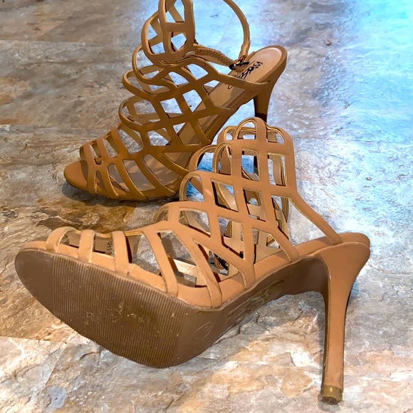 Wasson heels - Picture 2 of 2